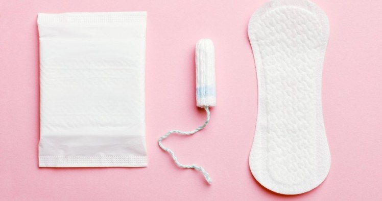 Pourquoi vous ne devez surtout pas jeter vos tampons dans les toilettes !